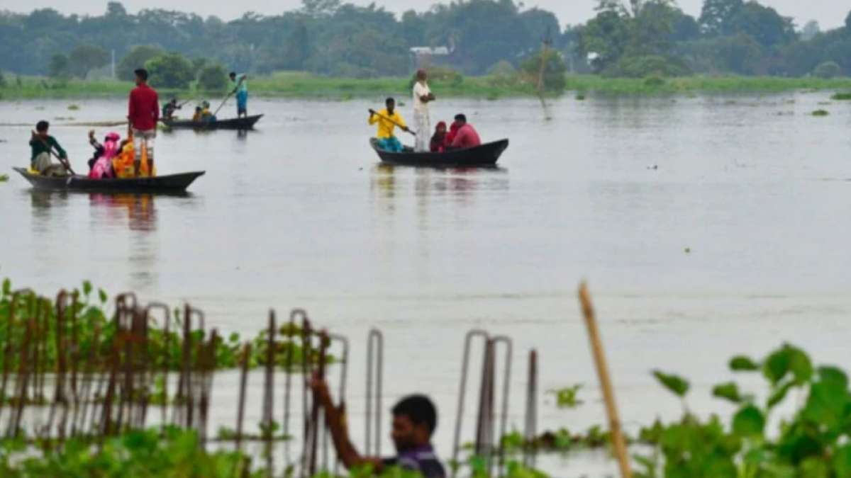UP, Bihar floods: Death toll reaches 150, several areas waterlogged UP, Bihar floods: Death toll reaches 150, several areas waterlogged