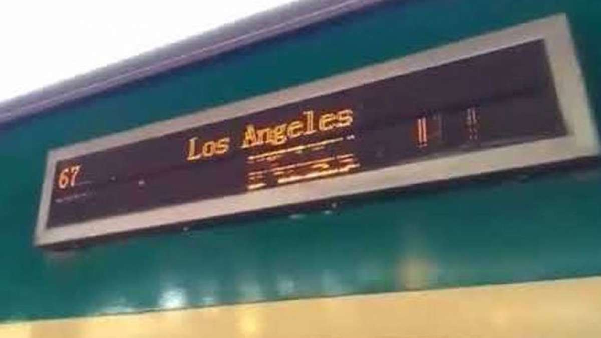 Video: Pakistan train leaving for Los Angeles goes viral on social media Video: Pakistan train leaving for Los Angeles goes viral on social media