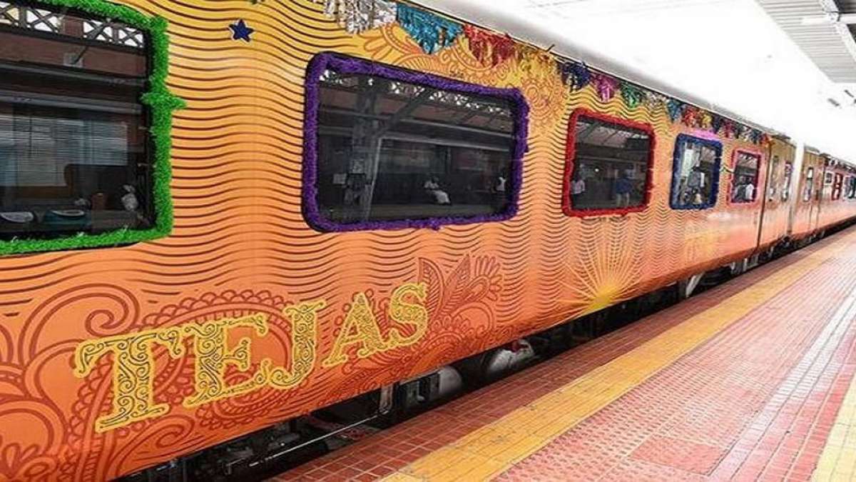 150 trains, 50 Railway stations to be privatized soon 150 trains, 50 Railway stations to be privatized soon