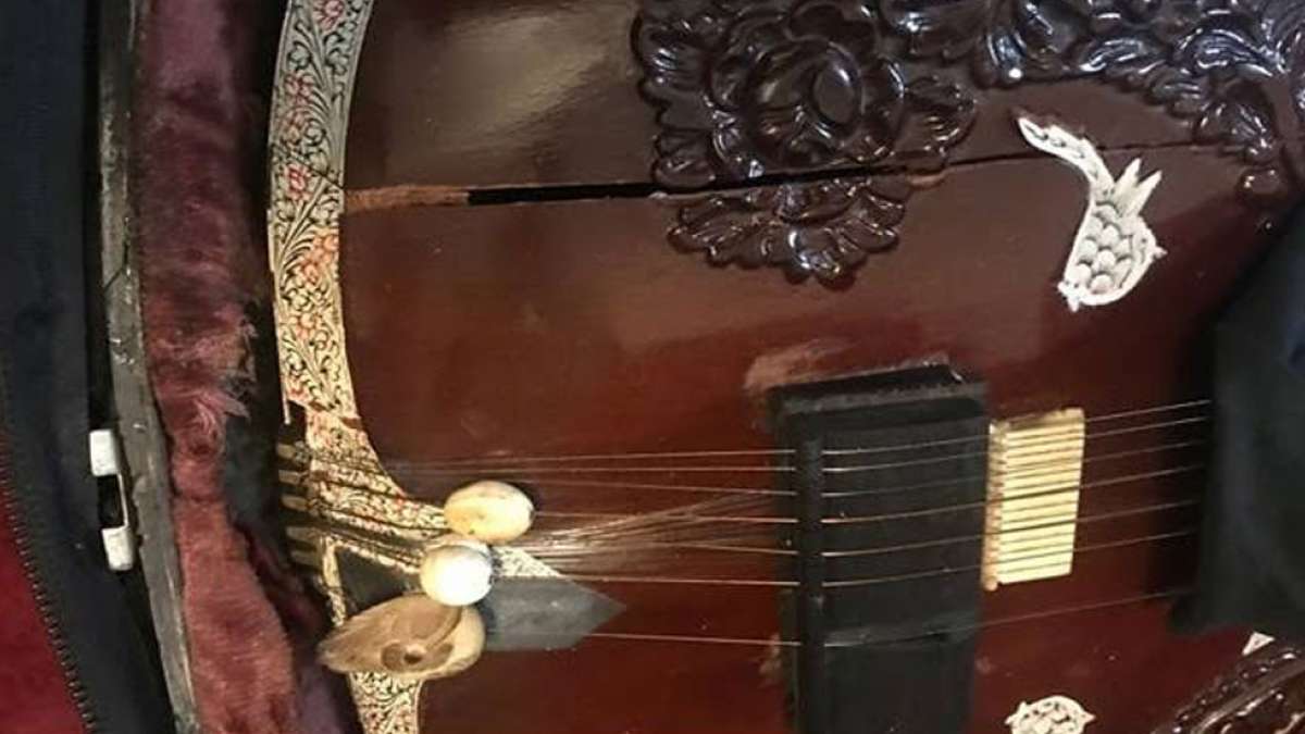 Musician Shubhendra Rao accuses Air India of breaking his sitar Musician Shubhendra Rao accuses Air India of breaking his sitar
