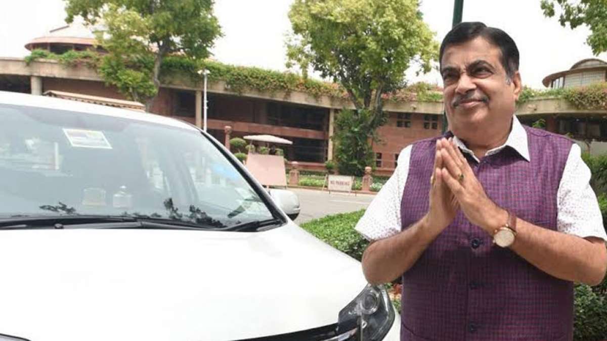 Maharashtra: Nitin Gadkari takes a sudden flight to Nagpur as time runs out Maharashtra: Nitin Gadkari takes a sudden flight to Nagpur as time runs out
