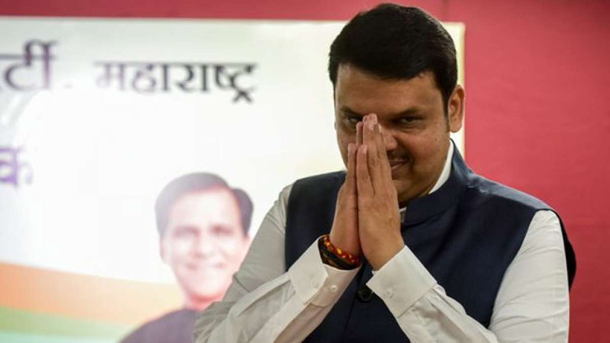 Devendra Fadnavis resigns as Maharashtra Chief Minister Devendra Fadnavis resigns as Maharashtra Chief Minister