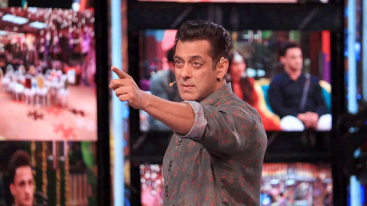 Bigg Boss 13: Asim Riaz's brother blasts Tehseen Poonawala for bullying his brother Bigg Boss 13: Asim Riaz's brother blasts Tehseen Poonawala for bullying his brother